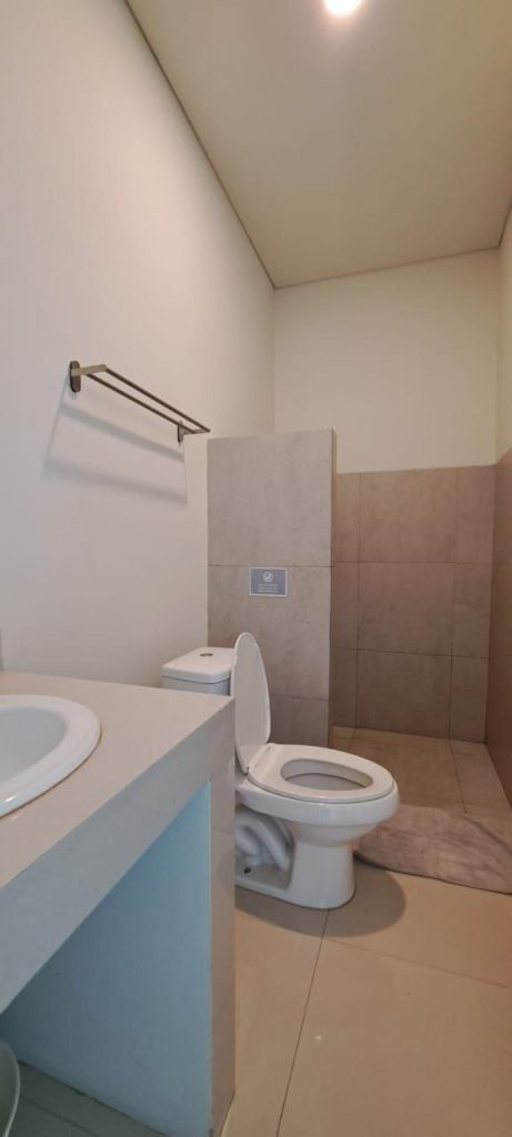 kamar mandi 3