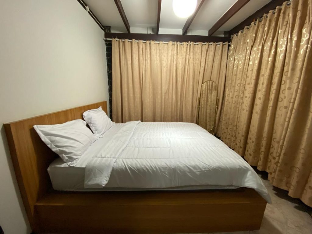 kamar tidur 1